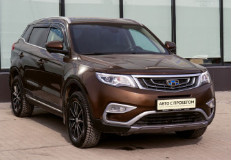 Подержанный автомобиль Geely Atlas 2019 года (7 фото)