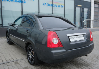 Подержанный автомобиль Vortex Estina 2009 года (3 фото)