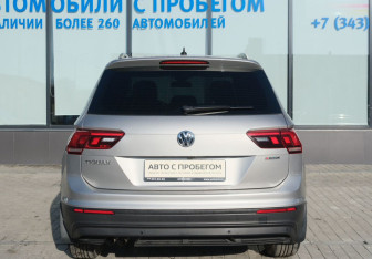 Подержанный автомобиль Volkswagen Tiguan 2020 года (4 фото)