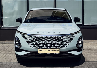 Подержанный автомобиль Omoda C5 2023 года (8 фото)