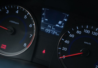 Подержанный автомобиль Hyundai Solaris Sedan 2014 года (16 фото)