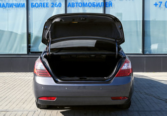 Подержанный автомобиль Geely Emgrand EC7 Sedan 2013 года (21 фото)