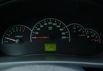 Подержанный автомобиль LADA (ВАЗ) Priora Hatchback 2010 года (14 фото)