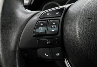 Подержанный автомобиль Mazda CX-5 2012 года (14 фото)