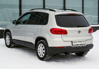 Подержанный автомобиль Volkswagen Tiguan 2012 года (3 фото)