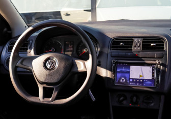 Подержанный автомобиль Volkswagen Polo Sedan 2019 года (18 фото)