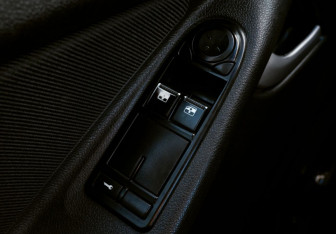 Подержанный автомобиль LADA (ВАЗ) Kalina Wagon 2015 года (15 фото)