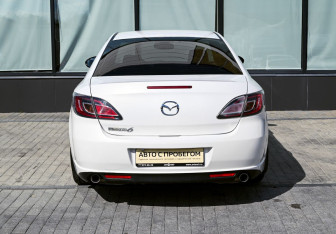 Подержанный автомобиль Mazda 6 Liftback 2008 года (4 фото)