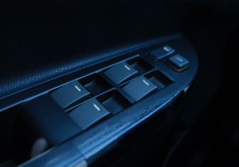 Подержанный автомобиль Geely GC6 2014 года (11 фото)