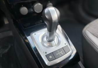 Подержанный автомобиль Opel Astra Hatchback 2008 года (14 фото)