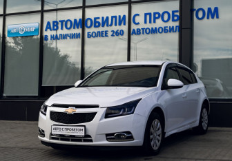Подержанный автомобиль Chevrolet Cruze Hatchback 2012 года (1 фото)
