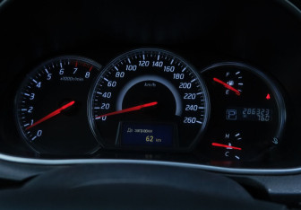 Подержанный автомобиль Nissan Teana 2012 года (13 фото)