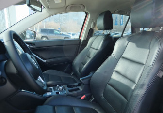 Подержанный автомобиль Mazda CX-5 2016 года (18 фото)