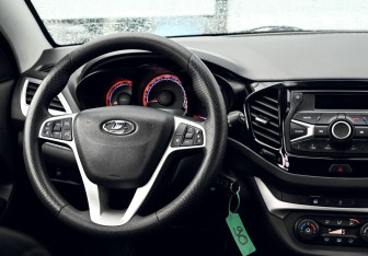 Подержанный автомобиль LADA (ВАЗ) Vesta Wagon 2019 года (19 фото)