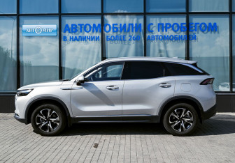 Подержанный автомобиль BAIC X7 2023 года (2 фото)