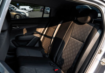 Подержанный автомобиль Kia Rio Hatchback 2020 года (17 фото)