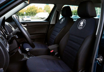 Подержанный автомобиль Skoda Yeti 2011 года (14 фото)