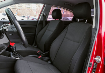 Подержанный автомобиль Hyundai Solaris Sedan 2017 года (9 фото)