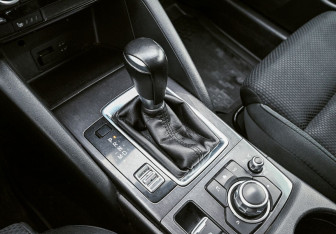 Подержанный автомобиль Mazda CX-5 2015 года (16 фото)