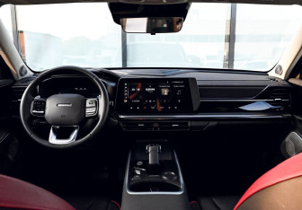 Подержанный автомобиль Haval H3 2024 года (21 фото)
