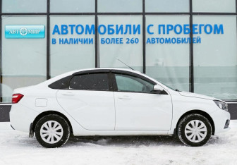 Подержанный автомобиль LADA (ВАЗ) Vesta Sedan 2023 года (6 фото)