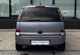 Подержанный автомобиль Opel Meriva 2007 года (4 фото)