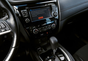 Подержанный автомобиль Nissan Qashqai 2019 года (10 фото)