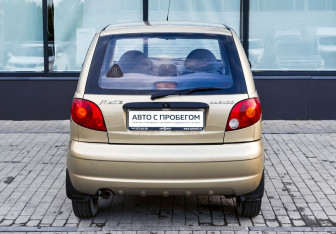 Подержанный автомобиль Daewoo Matiz 2008 года (4 фото)