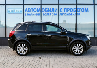 Подержанный автомобиль Opel Antara 2013 года (6 фото)