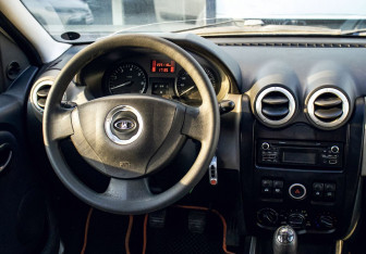 Подержанный автомобиль LADA (ВАЗ) Largus Wagon 2018 года (16 фото)