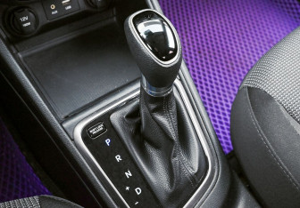 Подержанный автомобиль Hyundai Solaris Sedan 2017 года (16 фото)