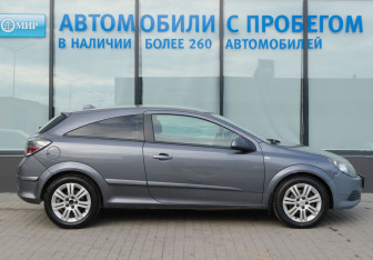 Подержанный автомобиль Opel Astra Hatchback 2007 года (6 фото)