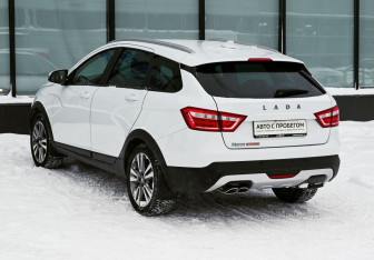 Подержанный автомобиль LADA (ВАЗ) Vesta Wagon 2020 года (3 фото)