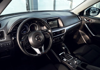 Подержанный автомобиль Mazda CX-5 2016 года (16 фото)