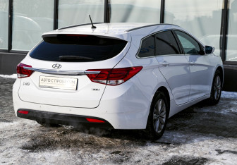 Подержанный автомобиль Hyundai i40 Wagon 2016 года (5 фото)