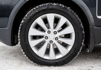 Подержанный автомобиль Opel Antara 2014 года (20 фото)