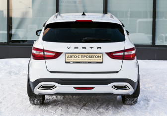 Подержанный автомобиль LADA (ВАЗ) Vesta Wagon 2024 года (4 фото)