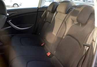 Подержанный автомобиль Citroen C5 Sedan 2009 года (18 фото)