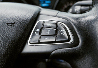 Подержанный автомобиль Ford Focus Sedan 2018 года (14 фото)