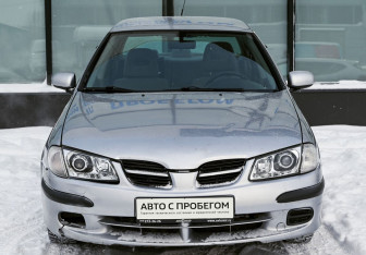 Подержанный автомобиль Nissan Almera Sedan 2001 года (8 фото)