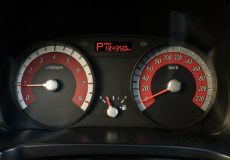 Подержанный автомобиль Kia Rio Sedan 2011 года (14 фото)