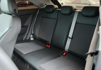 Подержанный автомобиль Opel Corsa 2008 года (18 фото)