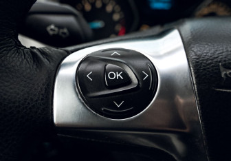 Подержанный автомобиль Ford Focus Hatchback 2012 года (14 фото)