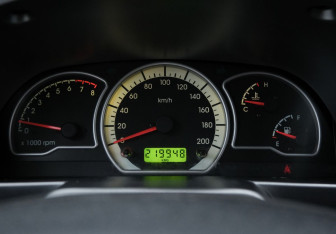 Подержанный автомобиль Daewoo Nexia Sedan 2011 года (14 фото)