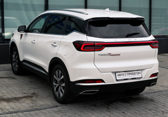 Подержанный автомобиль Chery Tiggo 7 Pro Max 2023 года (3 фото)
