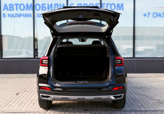 Подержанный автомобиль Chery Tiggo 4 Pro 2023 года (20 фото)