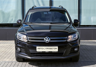 Подержанный автомобиль Volkswagen Tiguan 2013 года (8 фото)