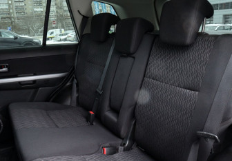 Подержанный автомобиль Suzuki Grand Vitara 2014 года (19 фото)