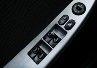 Подержанный автомобиль Hyundai Solaris Sedan 2011 года (11 фото)