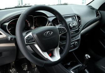 Подержанный автомобиль LADA (ВАЗ) Vesta Wagon 2020 года (9 фото)